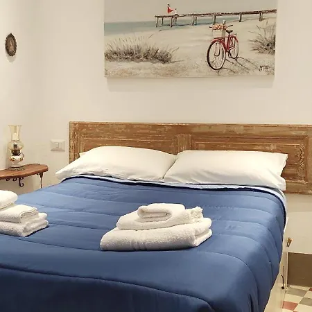 Vakantiehuis La Follia Dell'architetto Bari